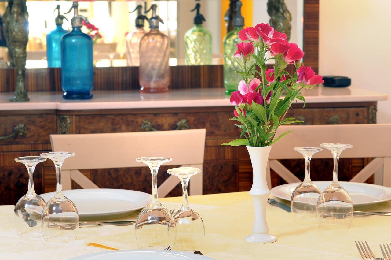 Hotel Gambone Finale Ligure Luaran gambar
